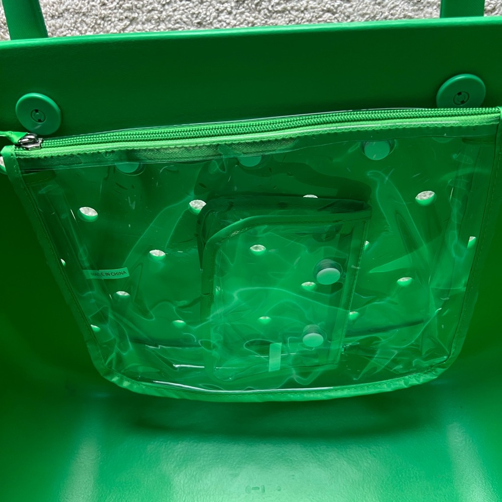 Bogg Bag Large Green Tote Bag NWT - Picture 4 of 13